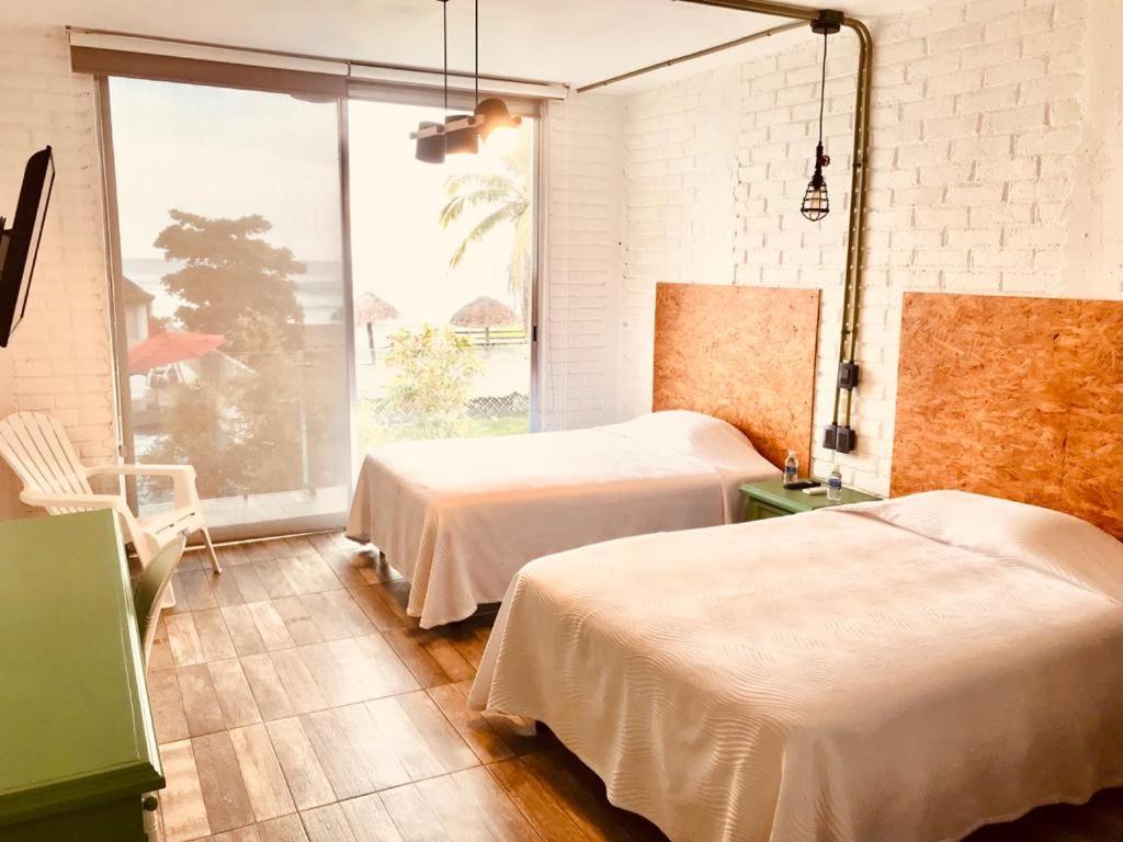Hotel "Casa Mangata" ปูแอร์โตอาริสตา ภายนอก รูปภาพ