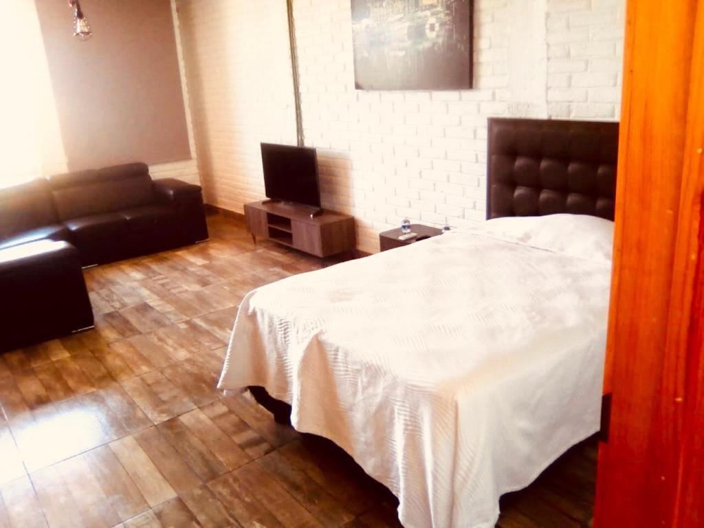 Hotel "Casa Mangata" ปูแอร์โตอาริสตา ภายนอก รูปภาพ